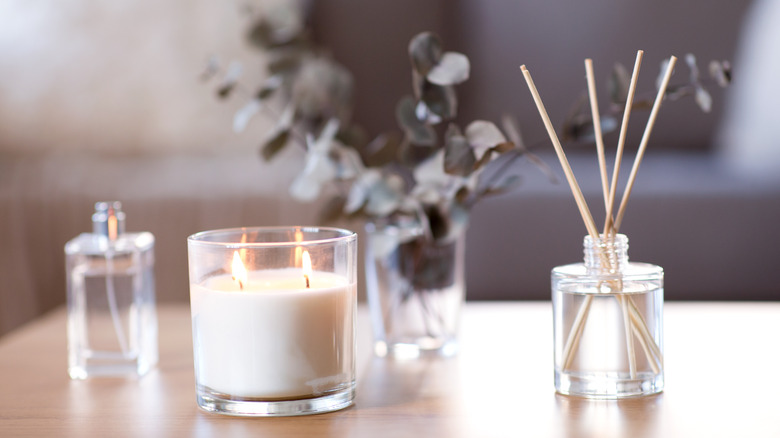 aromatherapy diffuser and candles