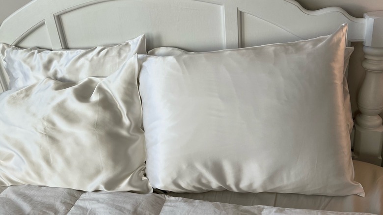 We Tried The Most Popular Bed Pillow At Bed Bath Beyond. Here s How It Went