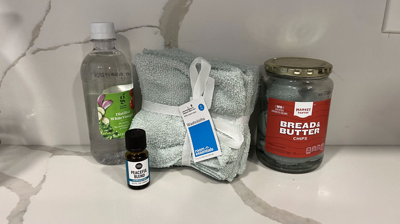 Supplies for homemade dryer sheets