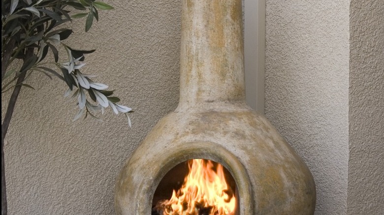 Portable outdoor fireplace 