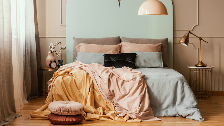 Peachy orange bedroom