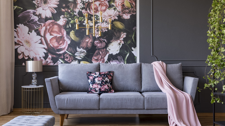 Floral pink and blue room