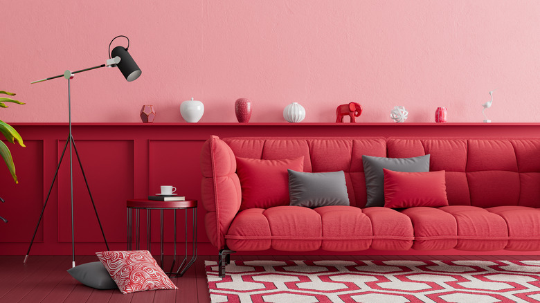 Red and pink living room