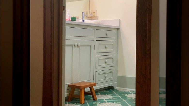 The folly hardwood floors in the kids' bathrooms