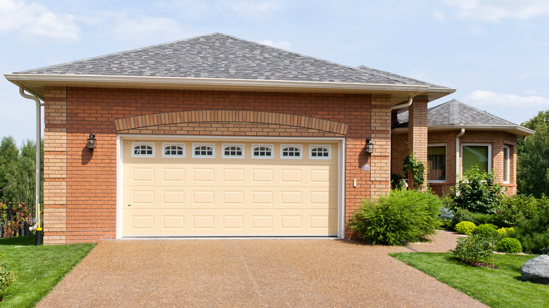 Single-story brick home 