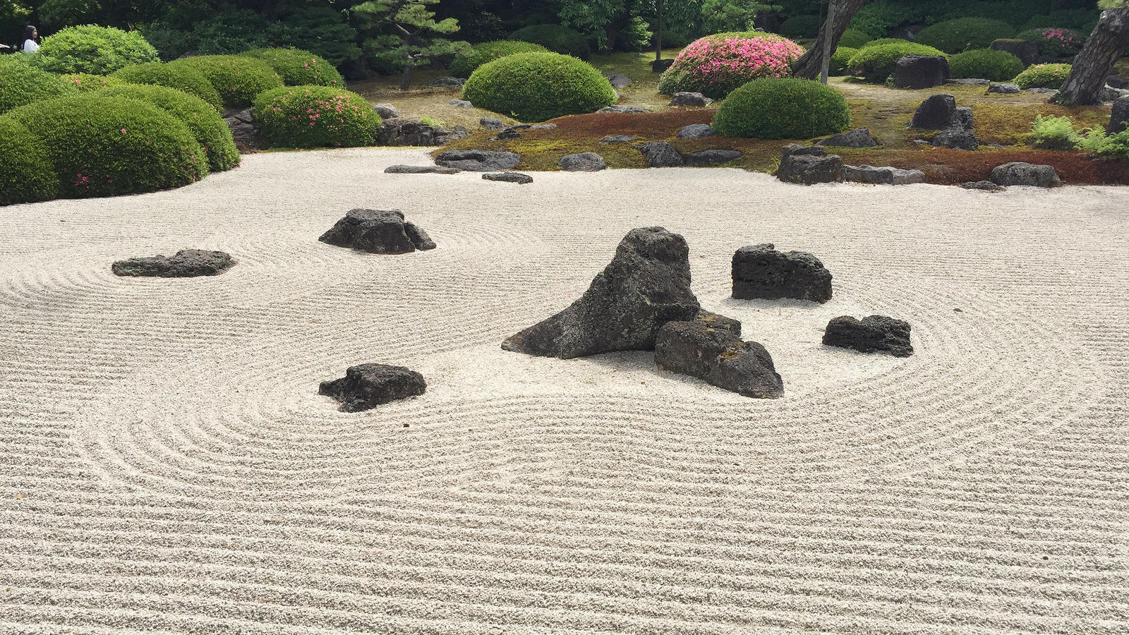 The meaning behind the Japanese Zen garden