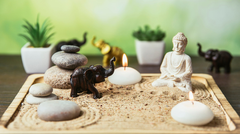 Mini desk Zen garden