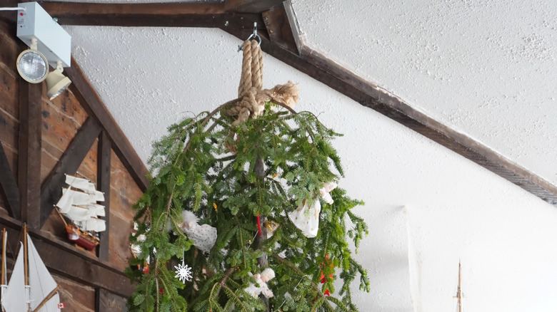 Upside down Christmas tree with angels