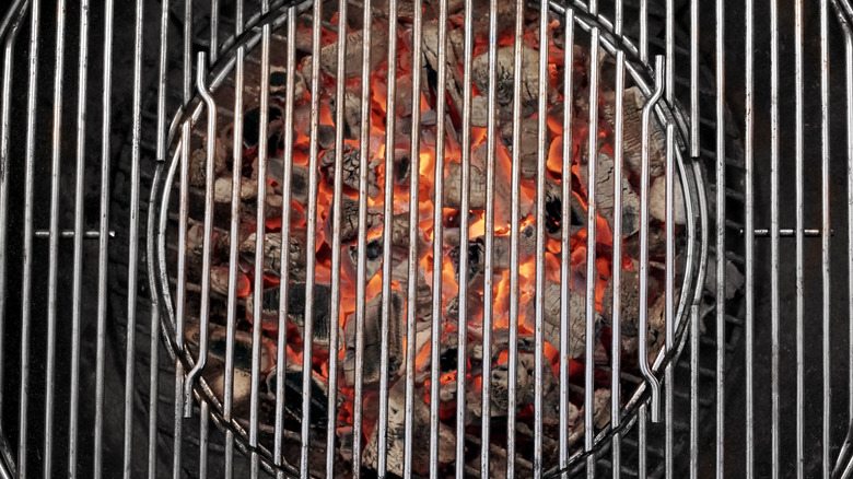 Grill with weak flames