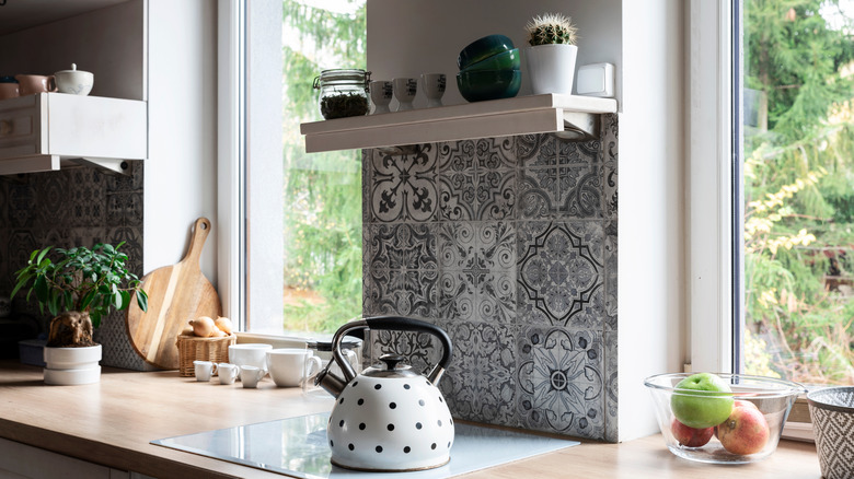 Talavera tiles in kitchen