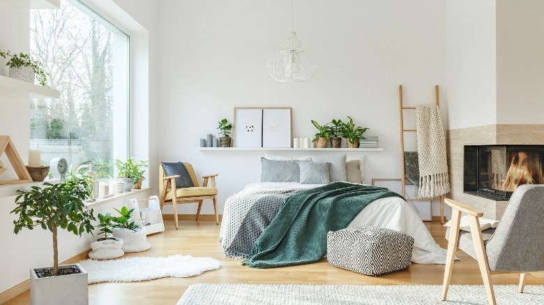 Bohemian bedroom with plants