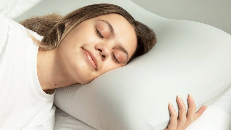 Cushion Lab Deep Sleep PIllow