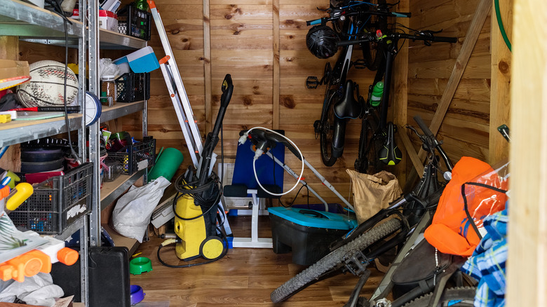 messy garage