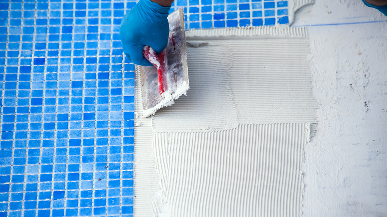 swimming pool installation