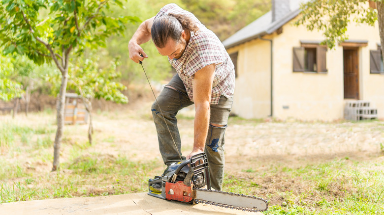 a chainsaw that won't start