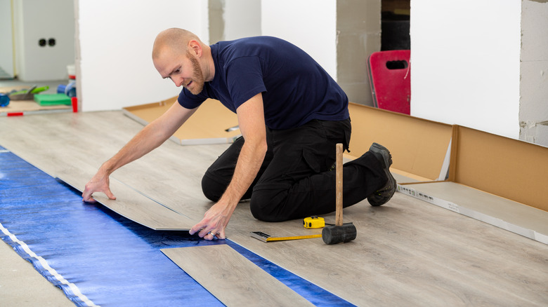 installing laminate flooring