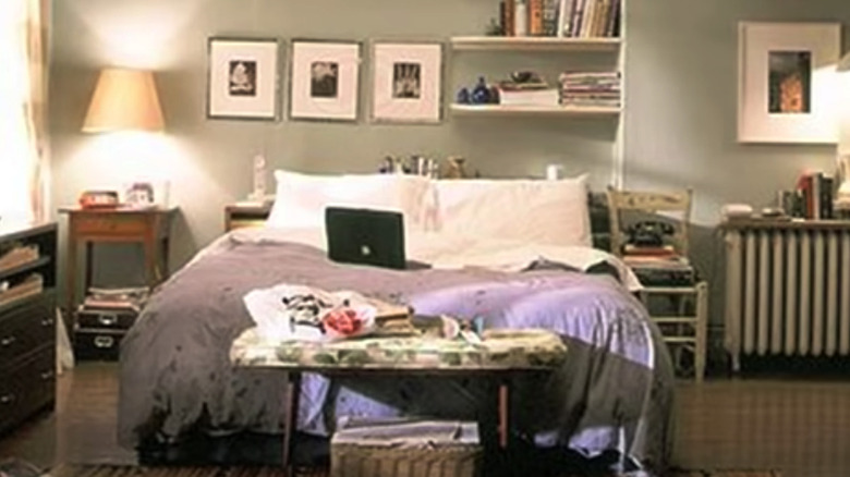 Carrie Bradshaw Bedroom 