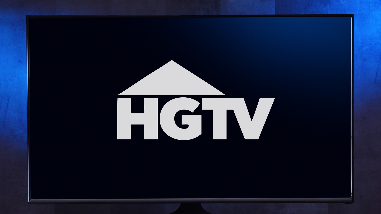 When Will Why The Heck Did I Buy This House Premiere On HGTV   L Intro 1644960635 