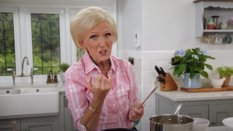 Mary Berry cooks pasta