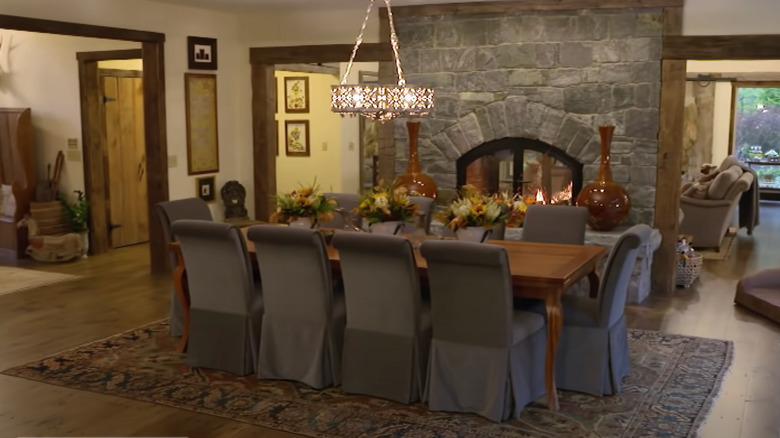 Rachael Ray's dining room 