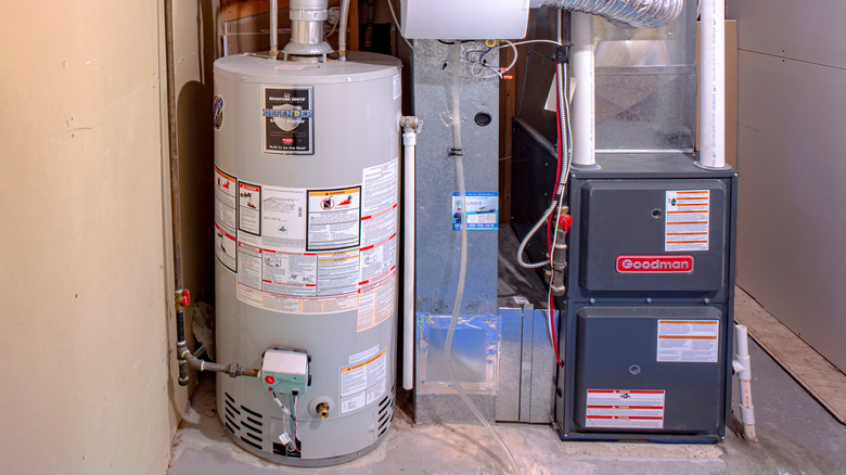 Standard tank water heater