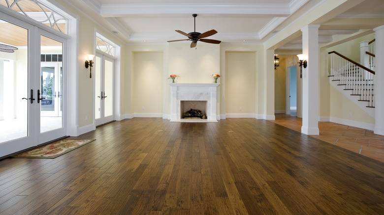 living room with hardwood floor