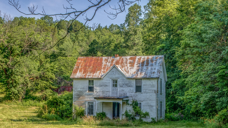 Farmhouse fixer upper