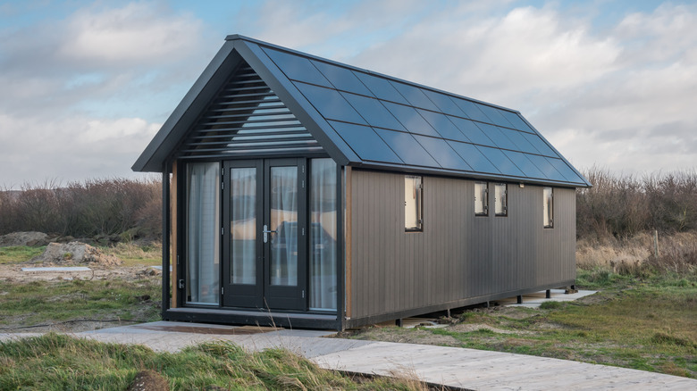 Tiny house construction