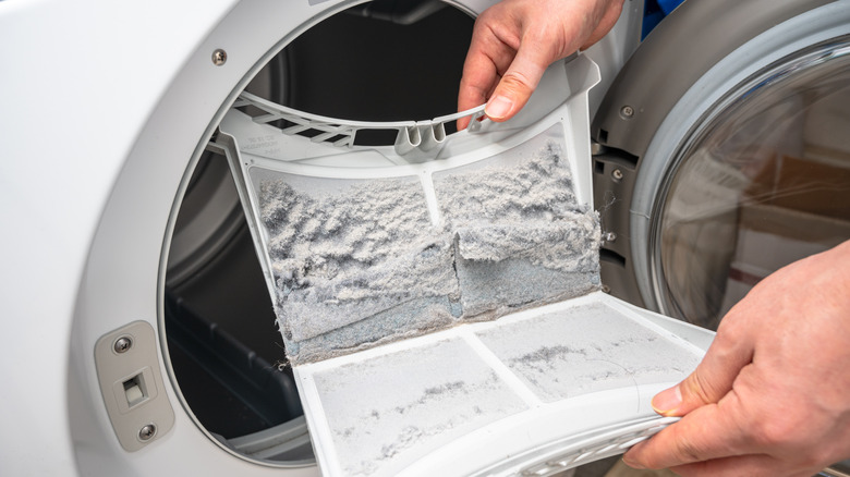 Dirty lint trap dryer