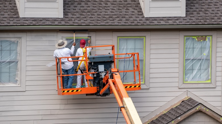 pro painters painting vinyl siding