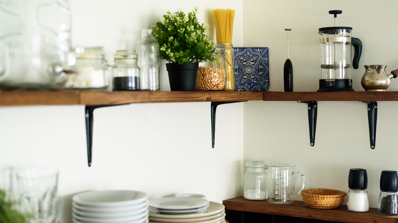 Kitchen shelving