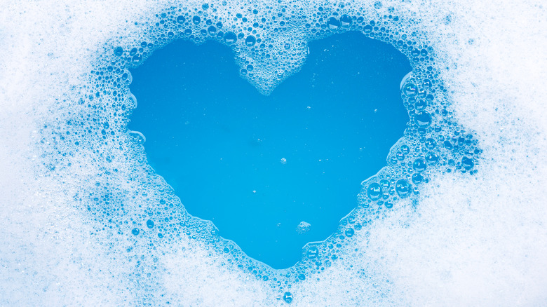 blue bubbles heart