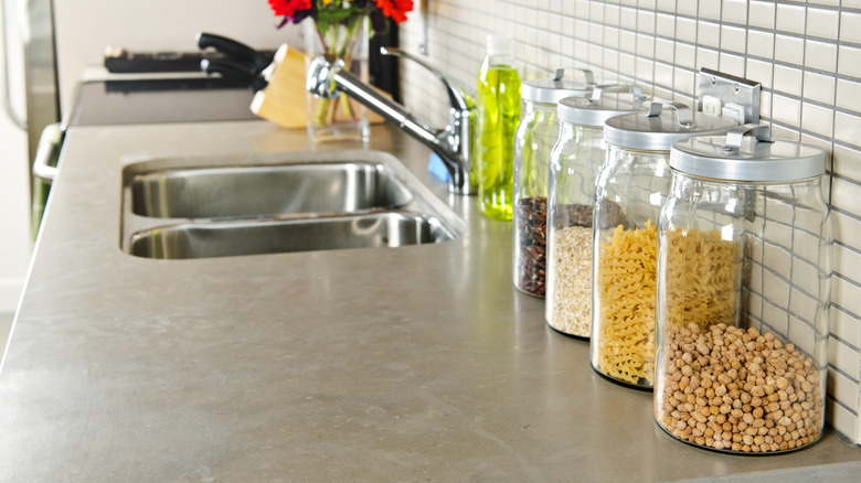 Kitchen countertop with jars