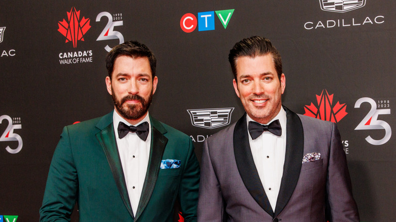 The Property Brothers at an awards event