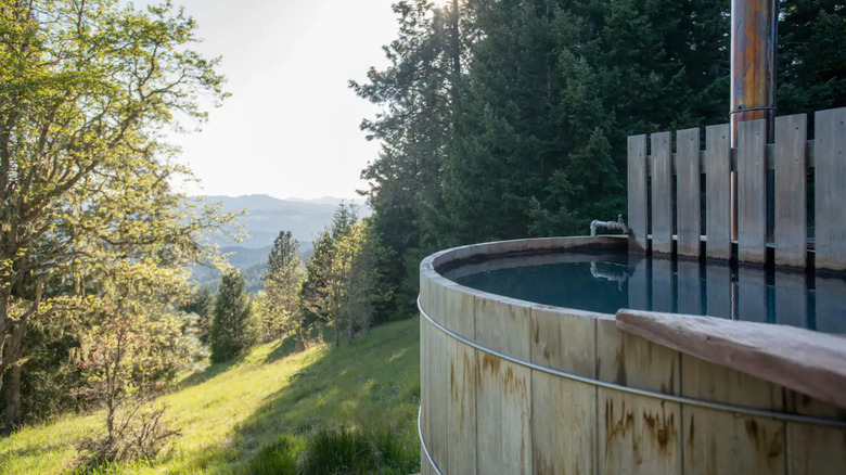 Fire lookout tower Airbnb