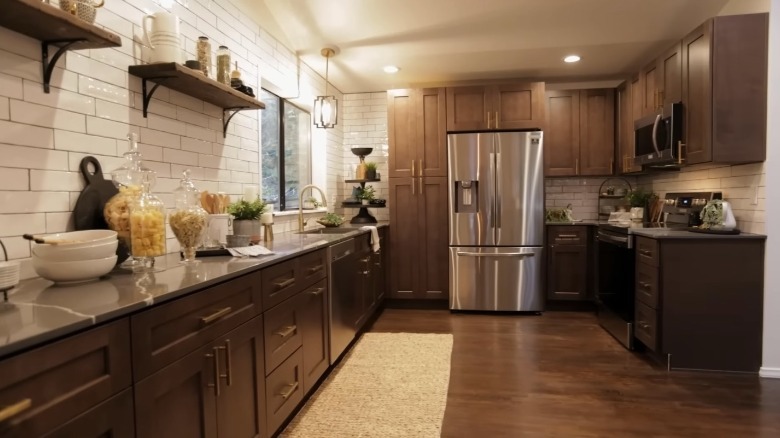 The 12 Best Kitchen Makeovers We've Seen On HGTV's Unsellable Houses